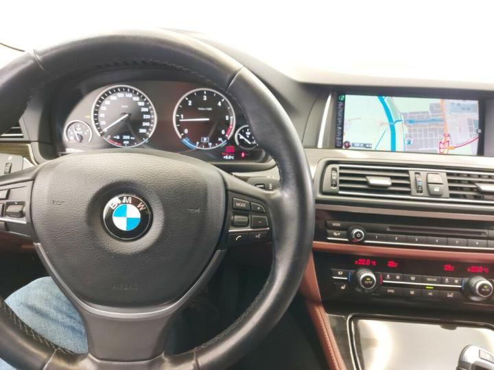 Photo 10 VIN: WBA5E51010G210081 - BMW 520D 