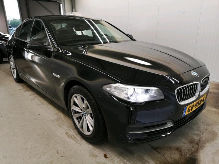 Photo 2 VIN: WBA5E51050G068365 - BMW 520 