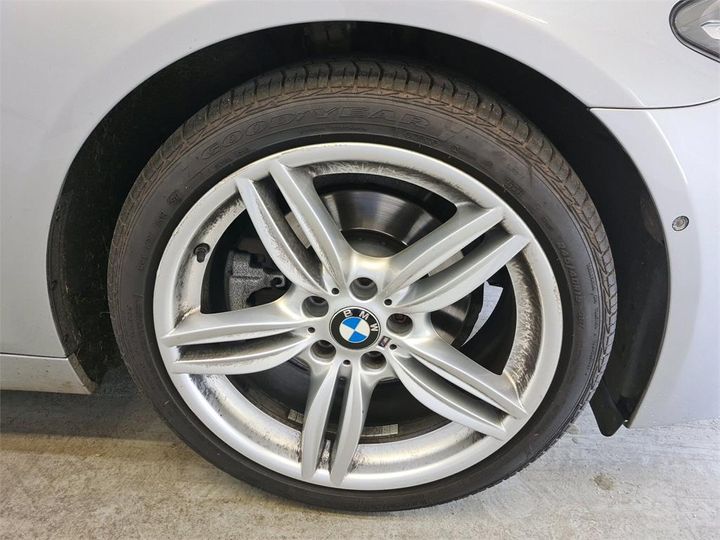 Photo 13 VIN: WBA5E51050G106712 - BMW 520 