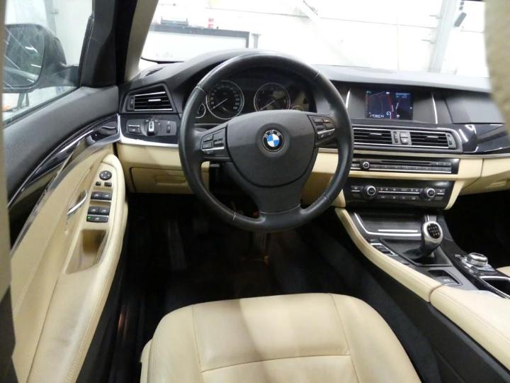 Photo 12 VIN: WBA5E51070G104119 - BMW 520 