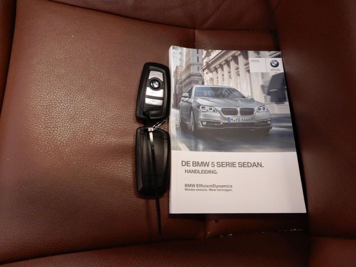 Photo 21 VIN: WBA5E51090G056333 - BMW 5 SERIE SEDAN 