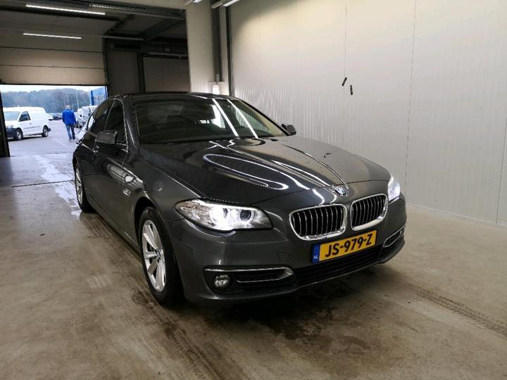 Photo 2 VIN: WBA5E51090G205498 - BMW 520 