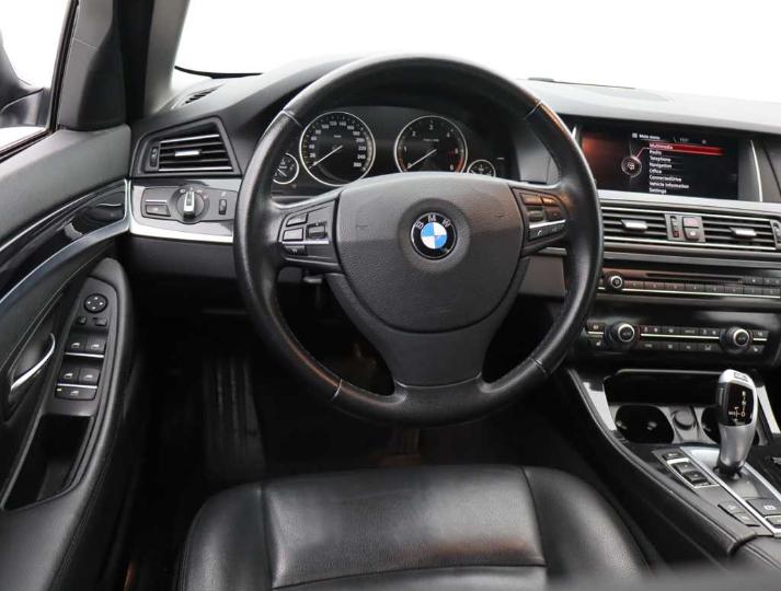 Photo 9 VIN: WBA5E71030GK09929 - BMW 5-SERIE &#3910 