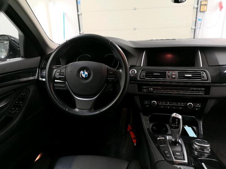 Photo 6 VIN: WBA5E71080G157827 - BMW 520 