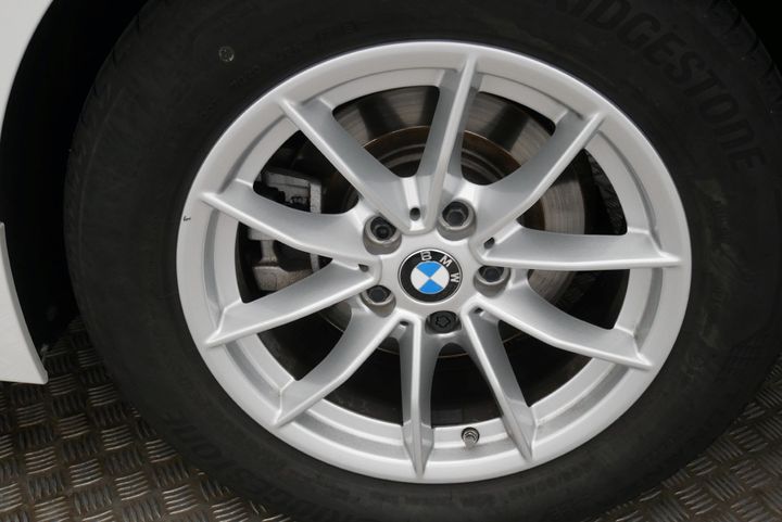 Photo 15 VIN: WBA5F71050A465747 - BMW 3 SERIE SEDAN 