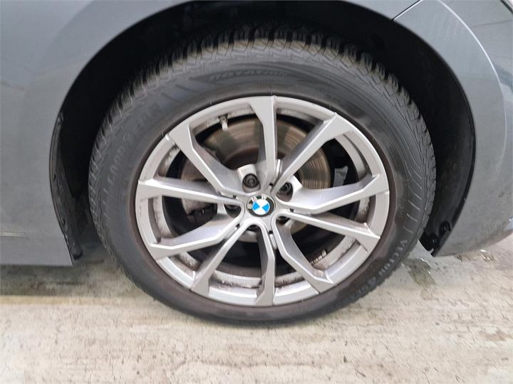 Photo 13 VIN: WBA5F71080FH24477 - BMW 320 