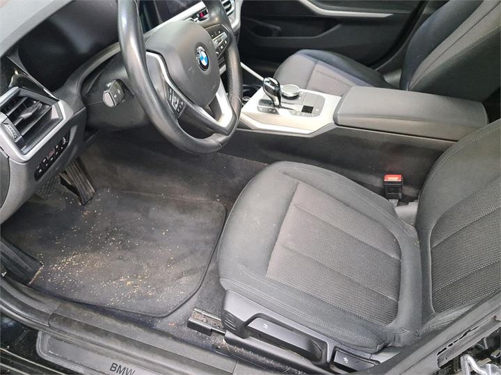 Photo 31 VIN: WBA5F71090AG97089 - BMW 320 