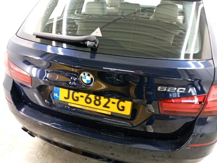 Photo 33 VIN: WBA5G11020GC99617 - BMW 520 