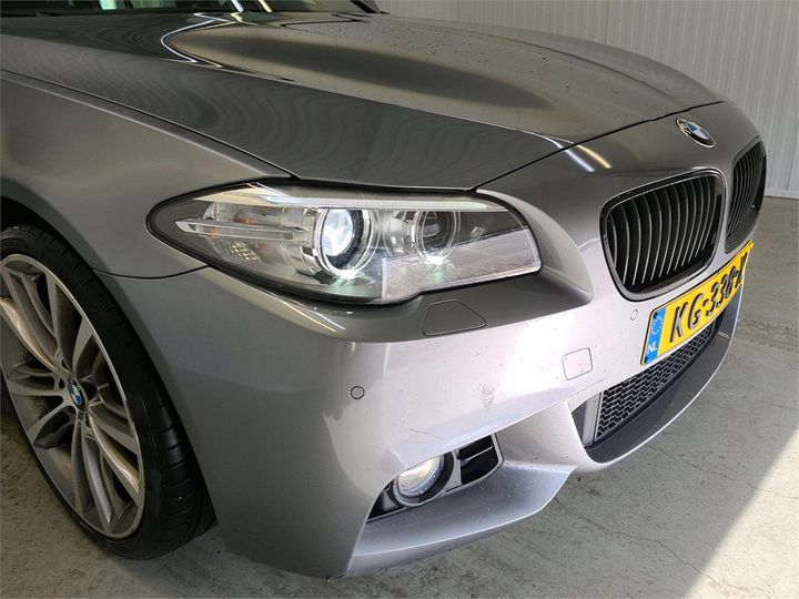 Photo 29 VIN: WBA5G11070GC99984 - BMW 520 