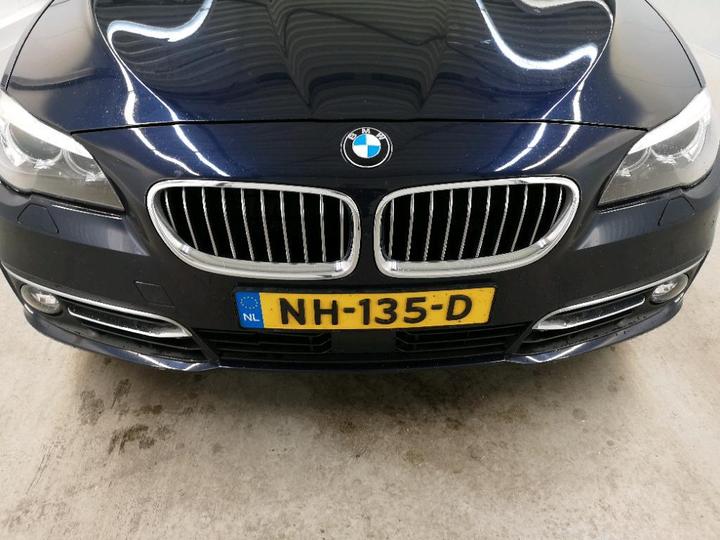 Photo 11 VIN: WBA5G110X0GD13778 - BMW 520 