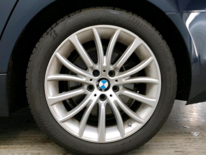 Photo 14 VIN: WBA5G110X0GD13778 - BMW 520 