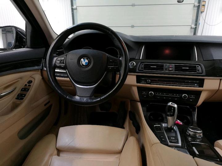 Photo 6 VIN: WBA5G110X0GD13778 - BMW 520 