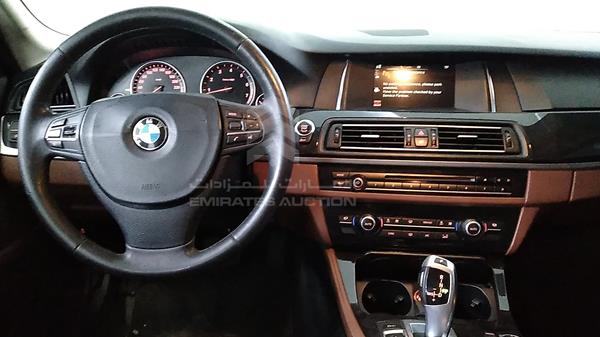 Photo 13 VIN: WBA5G110XHGD13758 - BMW 520 I 