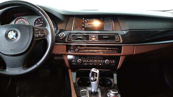 Photo 14 VIN: WBA5G110XHGD13758 - BMW 520 I 