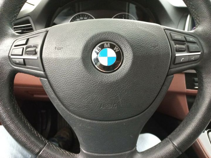 Photo 17 VIN: WBA5L31010G485055 - BMW 520D 