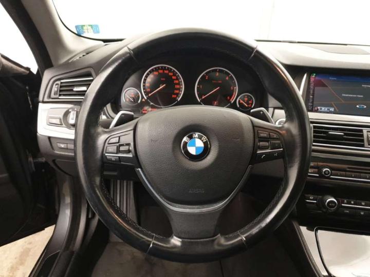 Photo 34 VIN: WBA5L31020G121890 - BMW 520D 