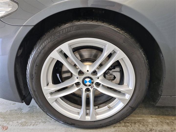 Photo 12 VIN: WBA5L31030G484280 - BMW 520 