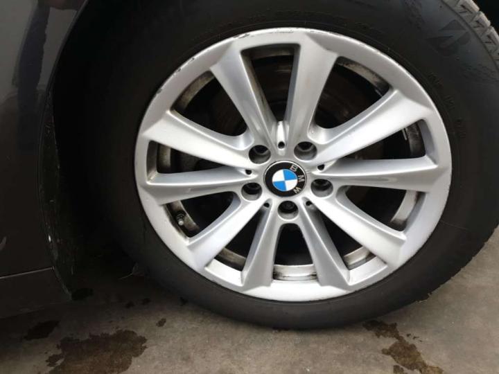 Photo 29 VIN: WBA5L31040G124001 - BMW 520D 