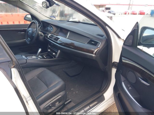 Photo 4 VIN: WBA5M2C54FD872127 - BMW 535I 