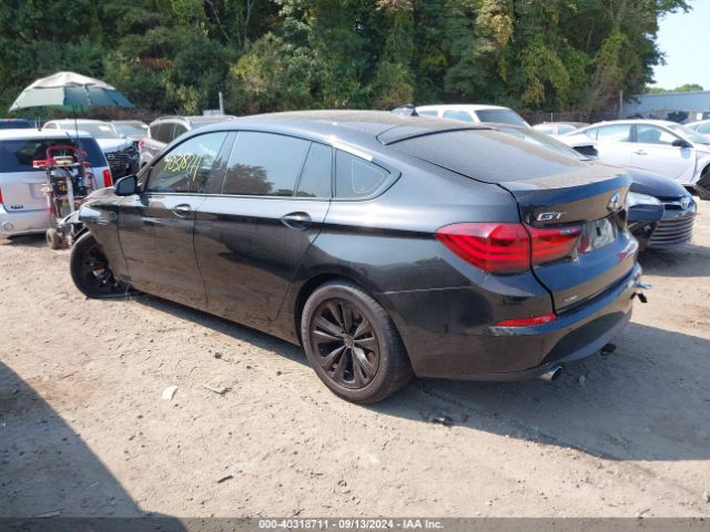 Photo 2 VIN: WBA5M4C5XGD186879 - BMW 535I 