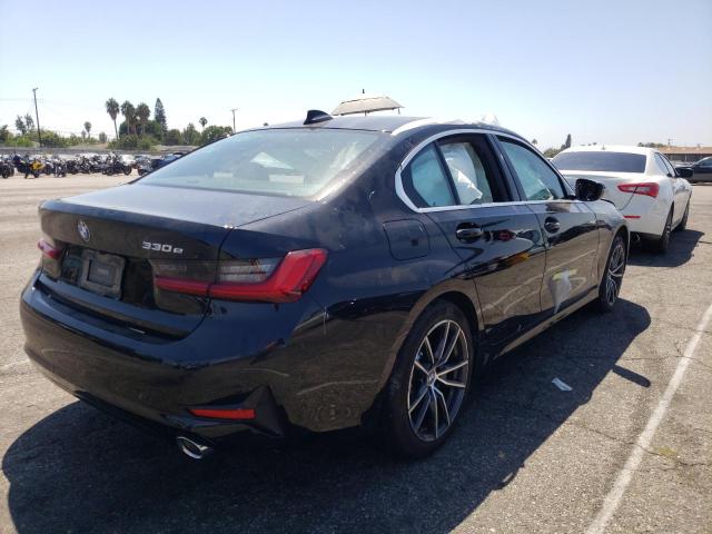 Photo 3 VIN: WBA5P7C02MFK96855 - BMW 330E 