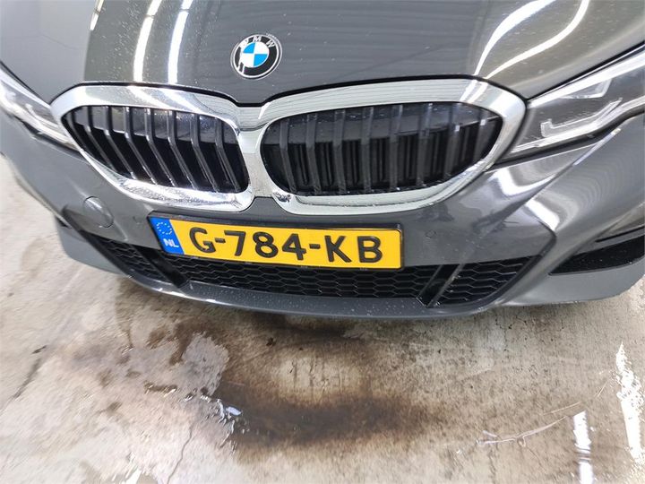 Photo 11 VIN: WBA5R11090FH65141 - BMW 330 