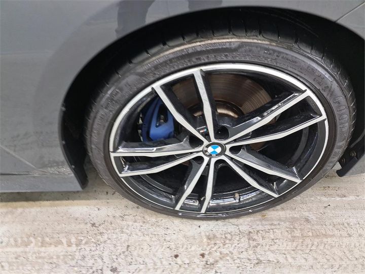 Photo 13 VIN: WBA5R11090FH65141 - BMW 330 