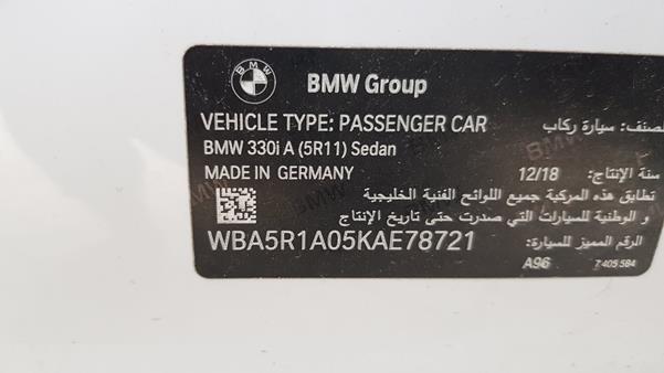 Photo 2 VIN: WBA5R1A05KAE78721 - BMW 330I 