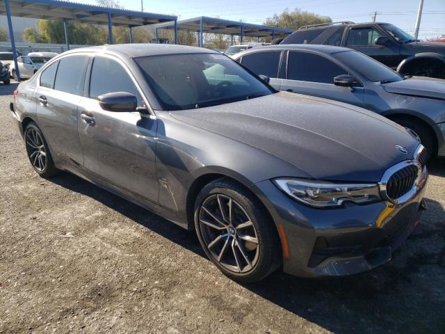 Photo 3 VIN: WBA5R1C03LFH46909 - BMW 330I 