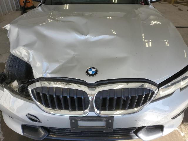 Photo 11 VIN: WBA5R1C03LFH83765 - BMW 330I 