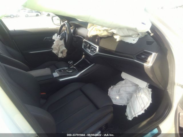 Photo 4 VIN: WBA5R1C08LFH35713 - BMW 3 SERIES 