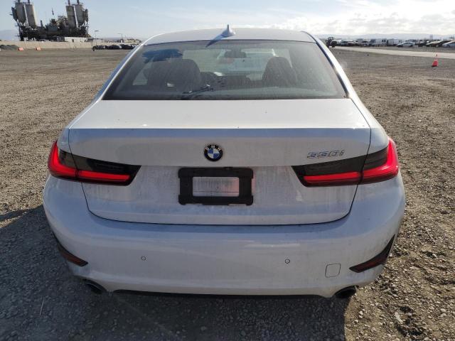 Photo 5 VIN: WBA5R1C08LFH39650 - BMW 330I 