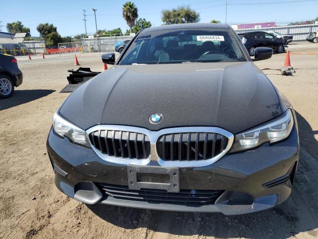 Photo 4 VIN: WBA5R1C08LFH48719 - BMW 330I 