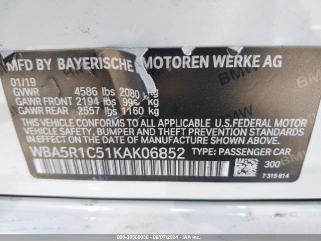 Photo 9 VIN: WBA5R1C51KAK06852 - BMW 330I 