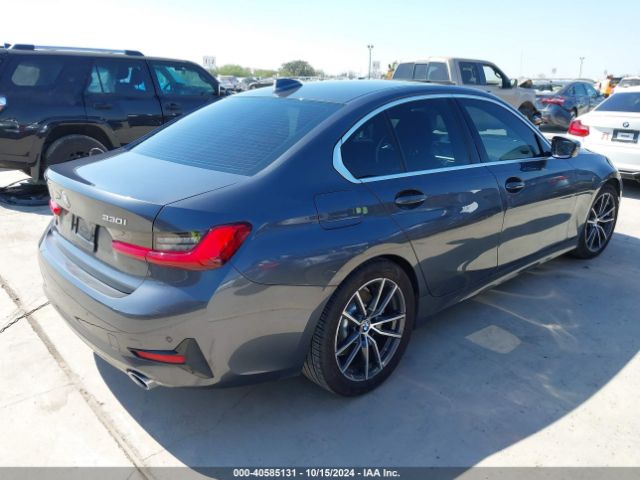 Photo 3 VIN: WBA5R1C51KAK10528 - BMW 330I 