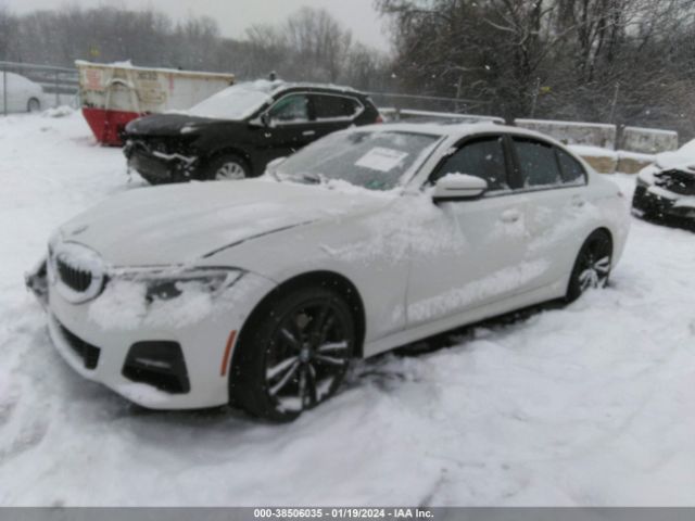 Photo 1 VIN: WBA5R1C52KAK11851 - BMW 330I 