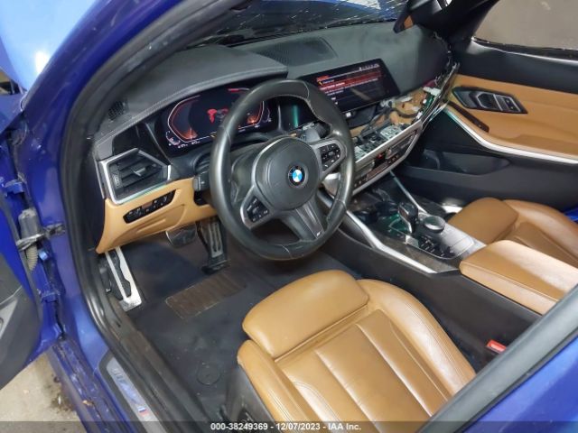 Photo 4 VIN: WBA5R1C52KFH21851 - BMW 330I 