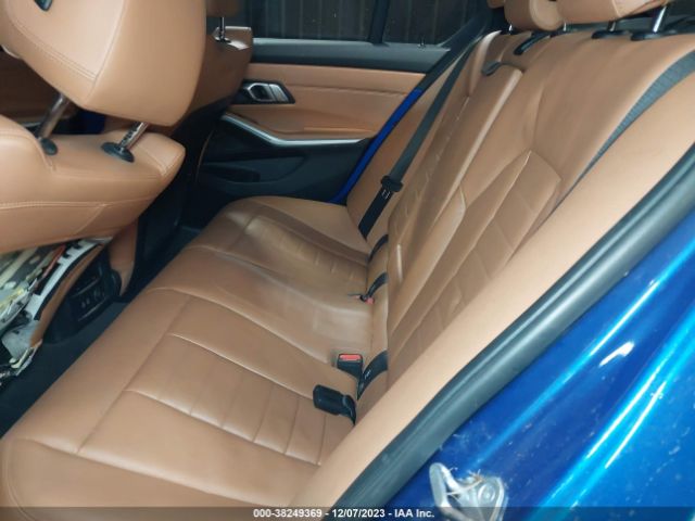 Photo 7 VIN: WBA5R1C52KFH21851 - BMW 330I 