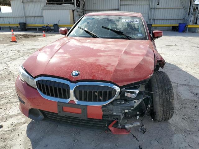 Photo 4 VIN: WBA5R1C53KFH13113 - BMW 330I 