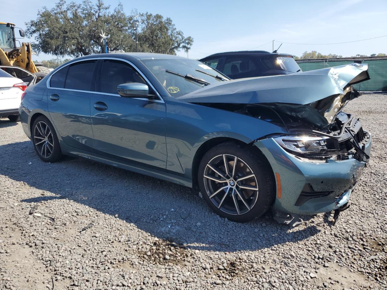 Photo 3 VIN: WBA5R1C53KFH13130 - BMW 330I 