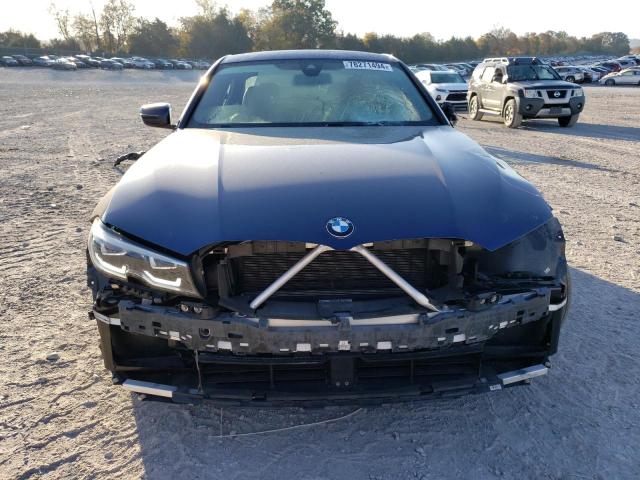 Photo 4 VIN: WBA5R1C54KAK07400 - BMW 330I 