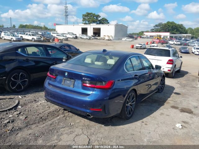 Photo 3 VIN: WBA5R1C54KFH09149 - BMW 330I 