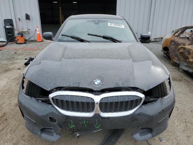 Photo 4 VIN: WBA5R1C55KFH26834 - BMW 3 SERIES 