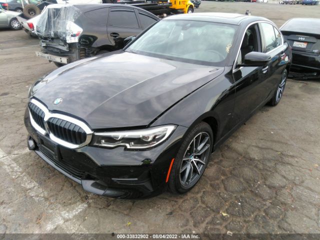 Photo 1 VIN: WBA5R1C56KAJ98411 - BMW 3 SERIES 