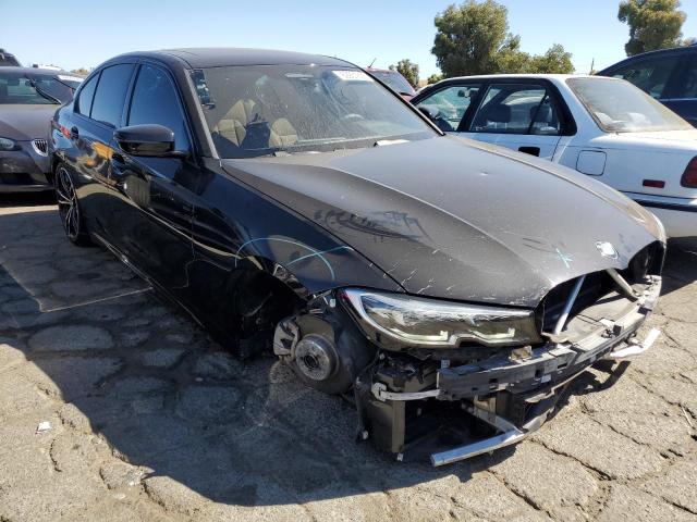 Photo 3 VIN: WBA5R1C56KAK07771 - BMW 330I 