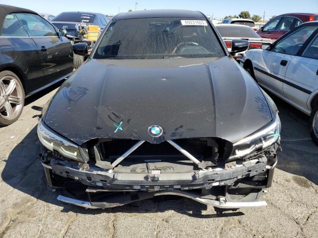 Photo 4 VIN: WBA5R1C56KAK07771 - BMW 330I 