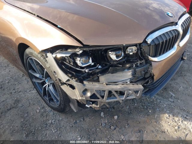 Photo 5 VIN: WBA5R1C57KAJ98949 - BMW 330I 