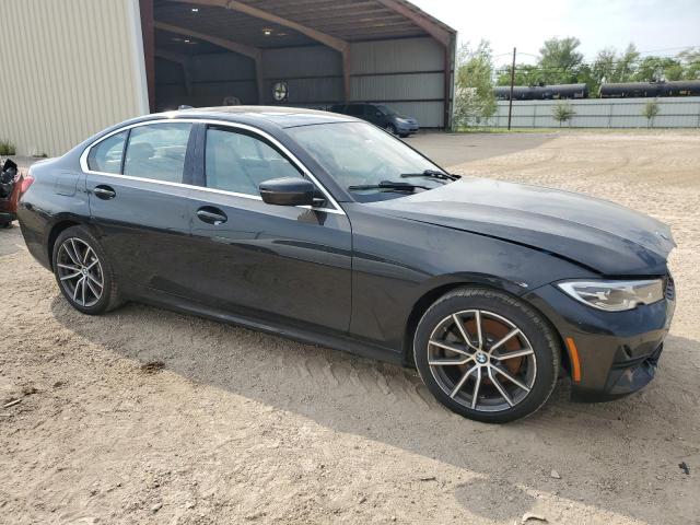 Photo 3 VIN: WBA5R1C57KAK06936 - BMW 330I 