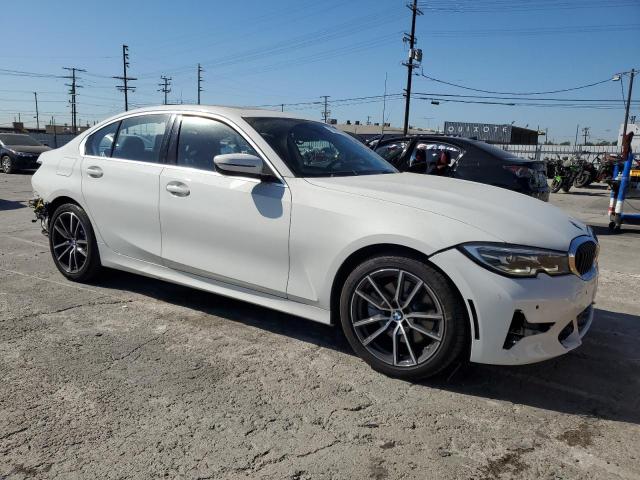 Photo 3 VIN: WBA5R1C58KAK07075 - BMW 330I 