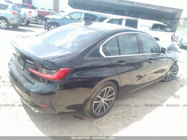 Photo 3 VIN: WBA5R1C59KAJ99634 - BMW 3 